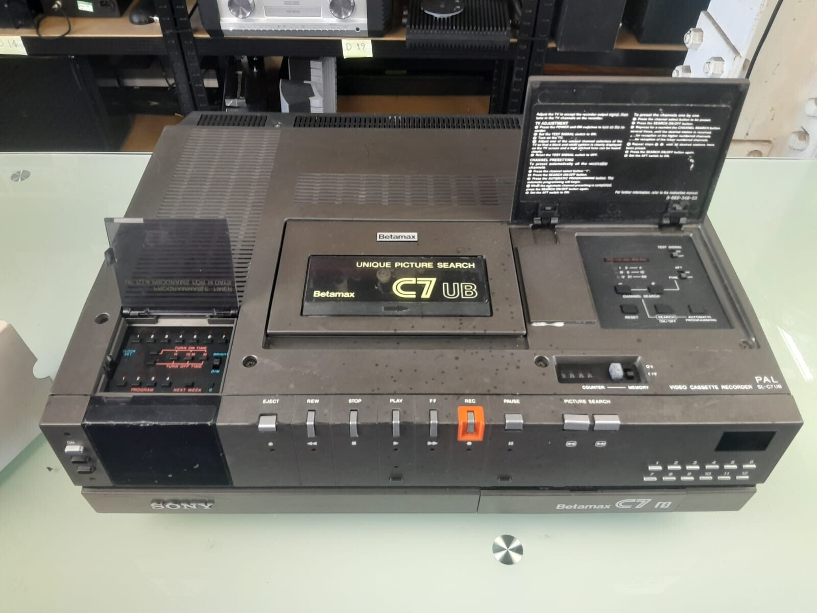SONY SL C7UB BETAMAX VIDEO CASSETTE RECORDER #004