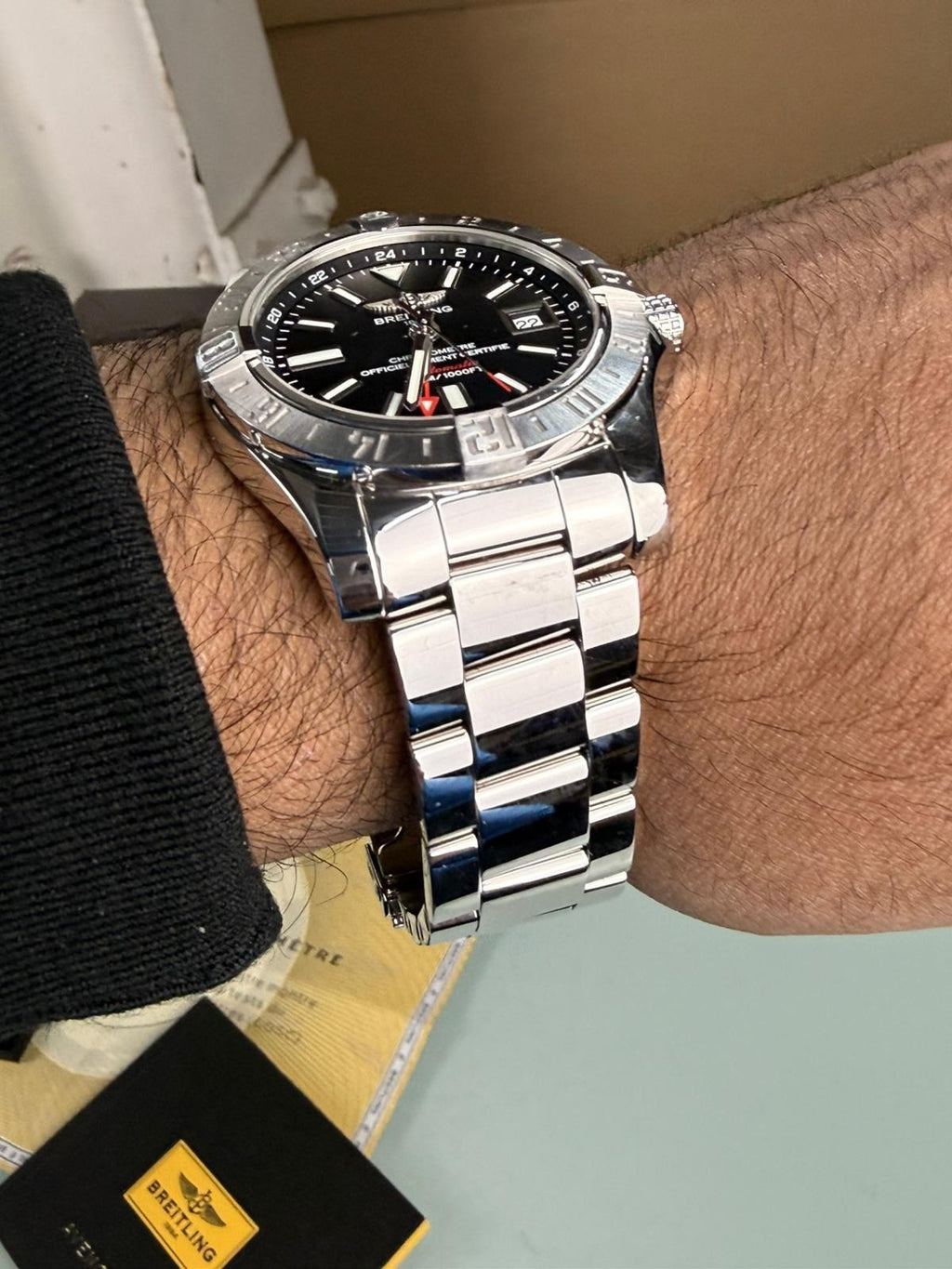 BREITLING 1884 AVENGER II GMT A32390 WATCH WITH BOX AND PAPERS