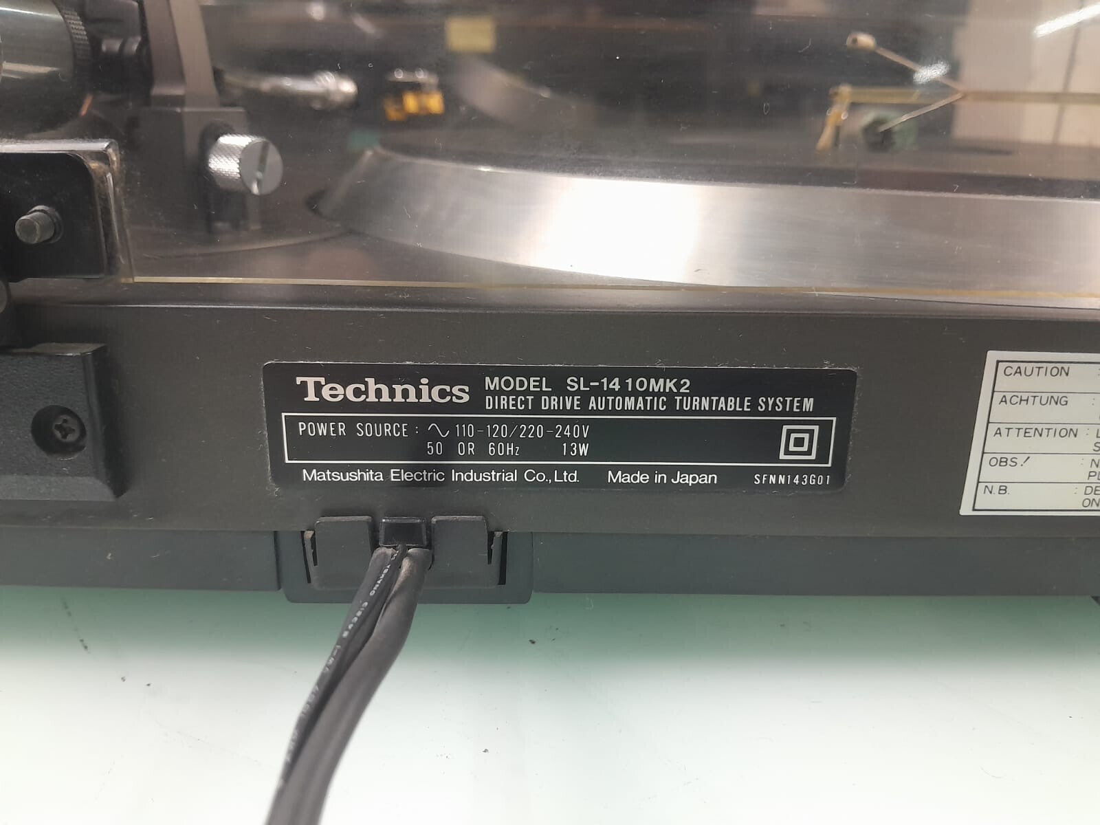 TECHNICS SL 1410 MK2 AUDIO TECHNICA QUARTZ DIRECT DRIVE AUTOMATIC TURNTABLE