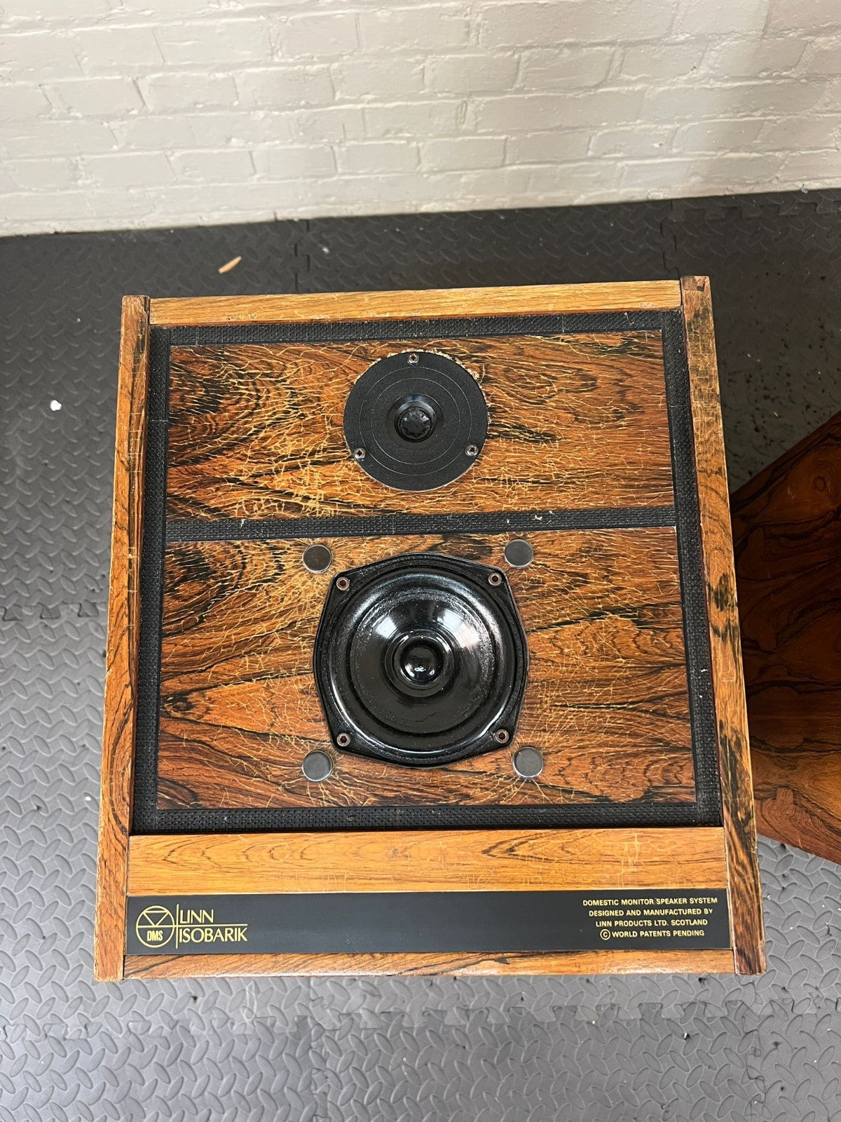 LINN ISOBARIK LOUDSPEAKERS KEF B110 B139