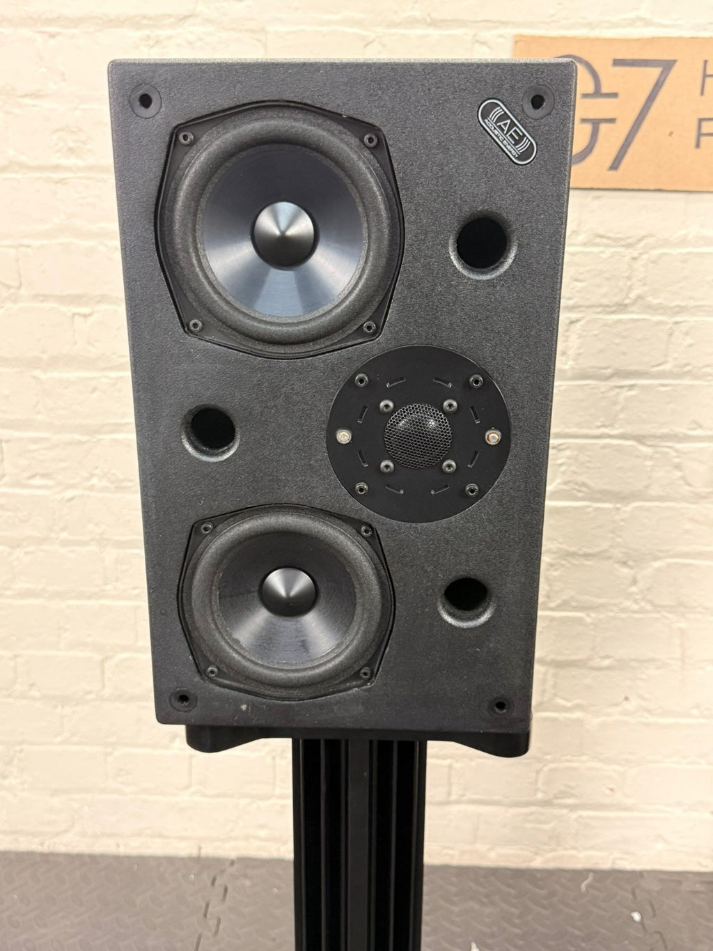 ACOUSTIC ENERGY AE2 SPEAKERS WITH STAND