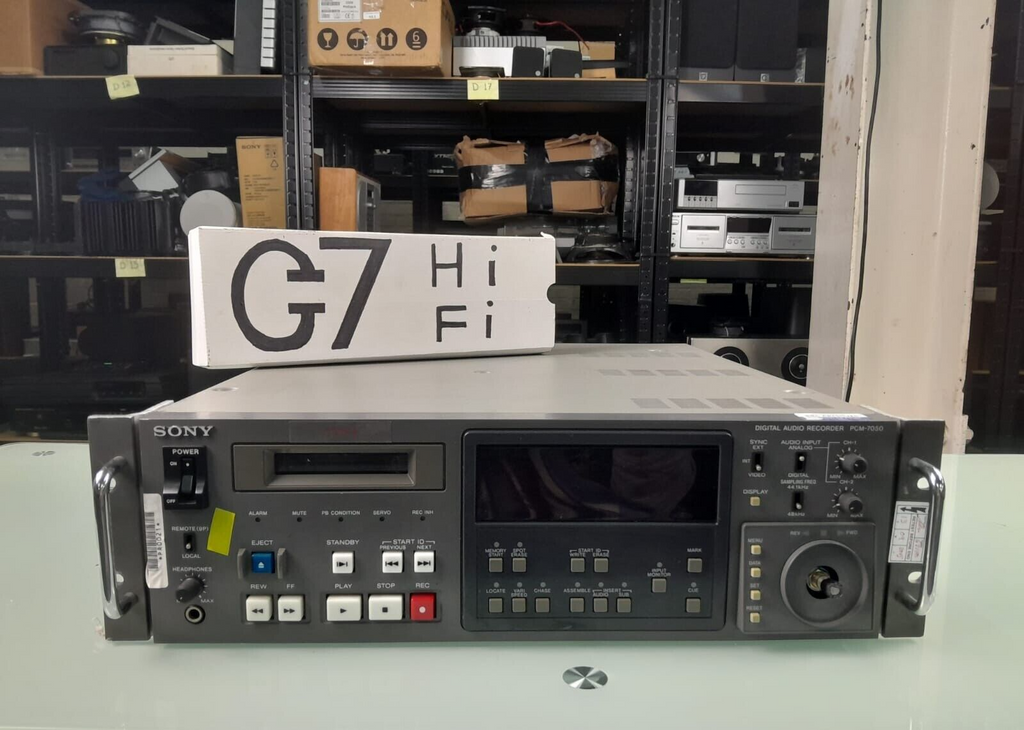 SONY PCM 7050 DIGITAL AUDIO RECORDER