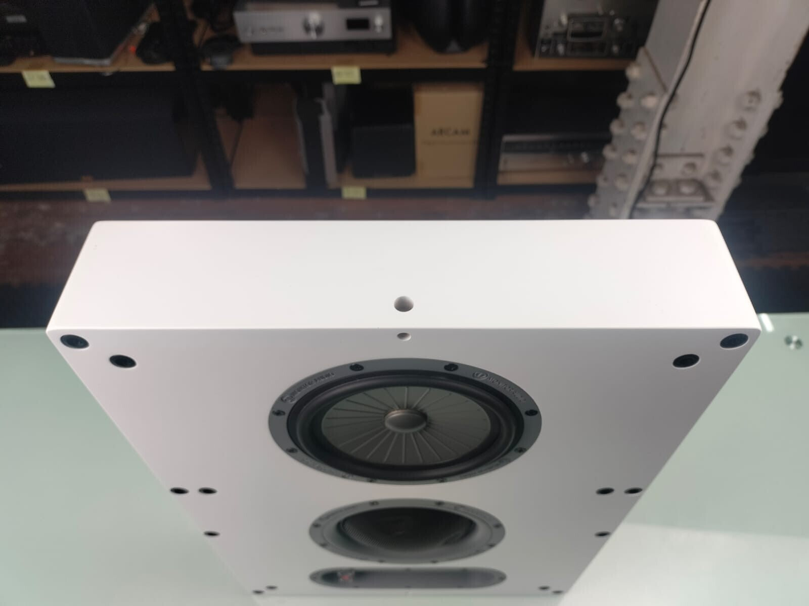 MONITOR AUDIO SOUNDFRAME 1 ON-WALL SPEAKER #002