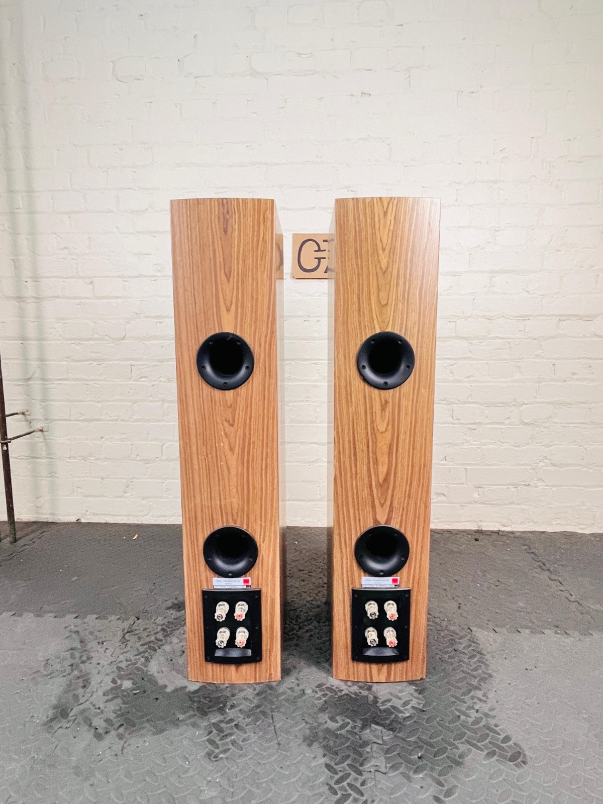 DALI RUBICON 6 FLOOR STANDING SPEAKERS