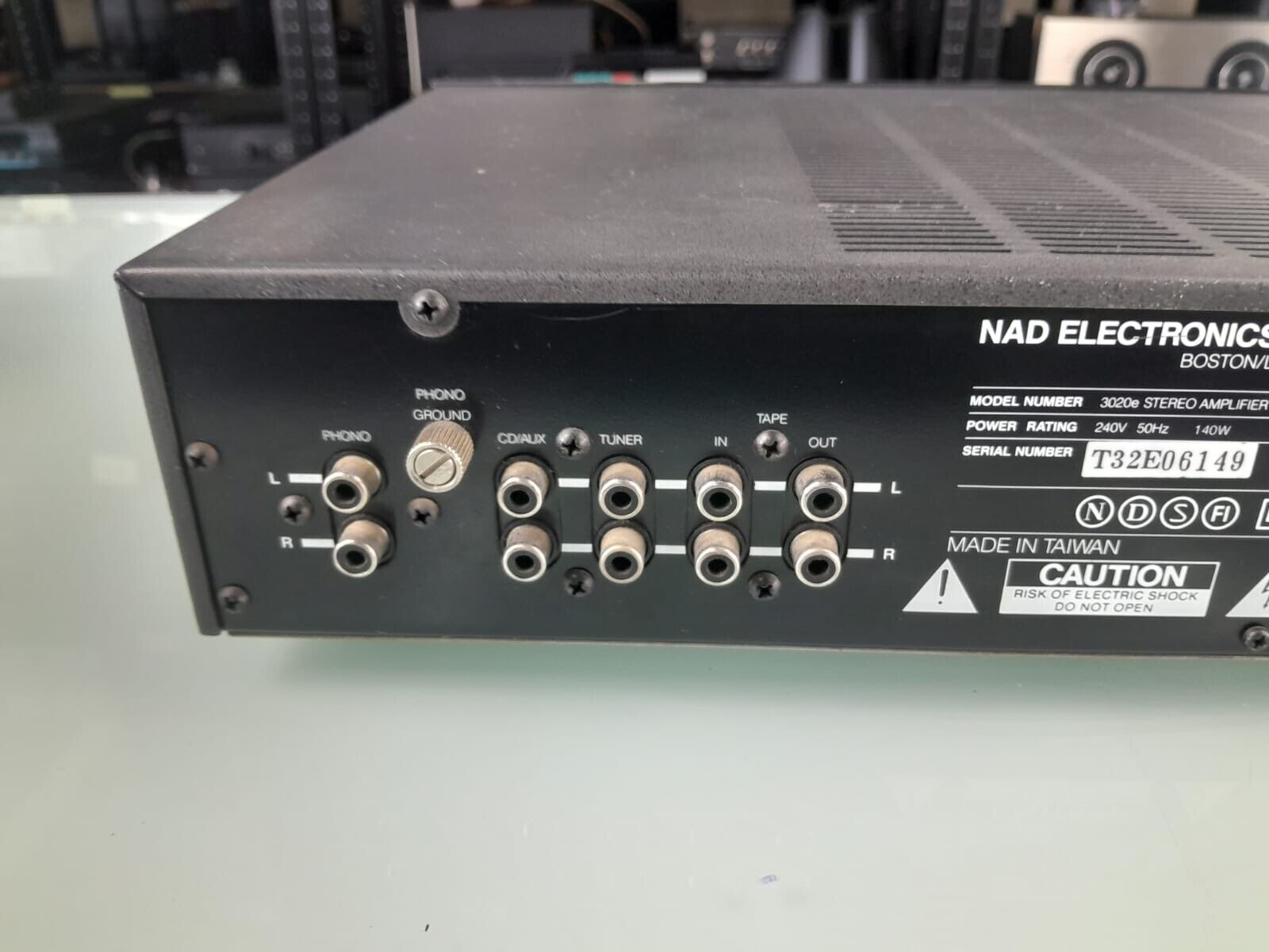 NAD 3020E STEREO AMPLIFIER