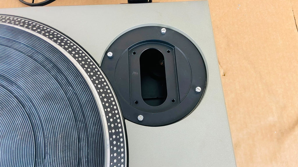 Technics SL-150 Direct Drive Turntable with SME Armboard
