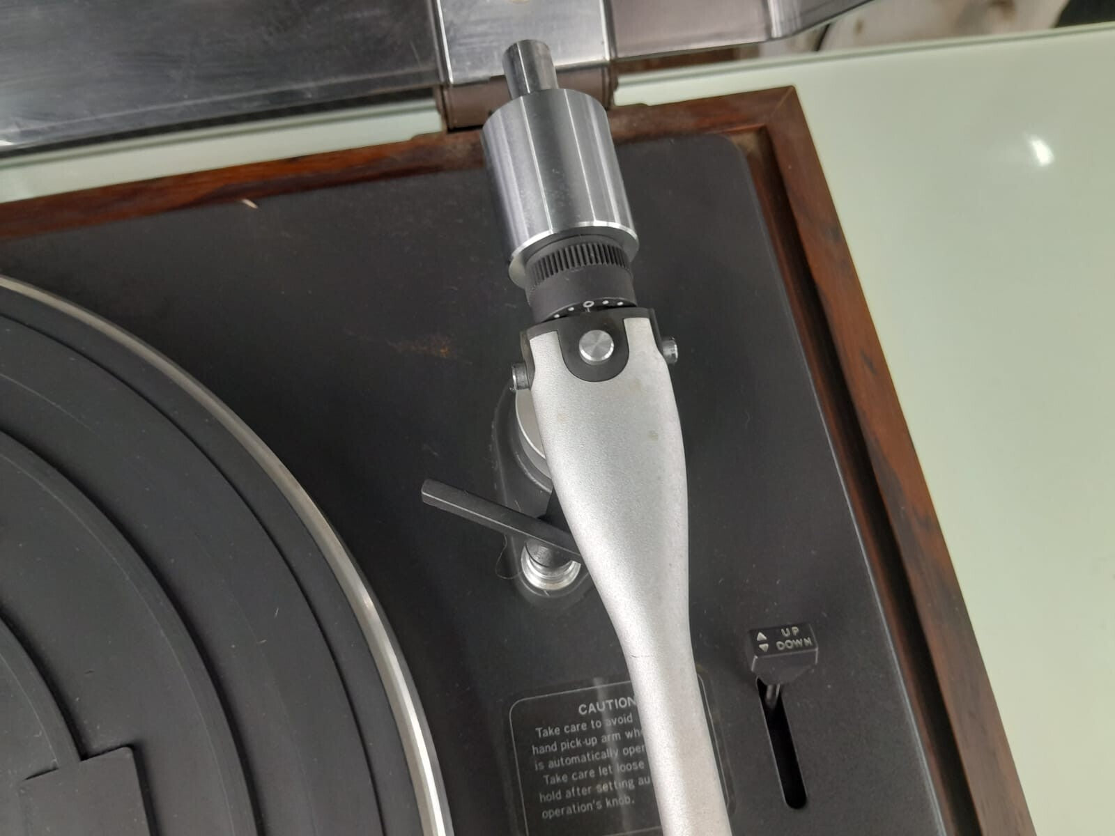 TRIO KP 2022 A STEREO TURNTABLE RECORD PLAYER