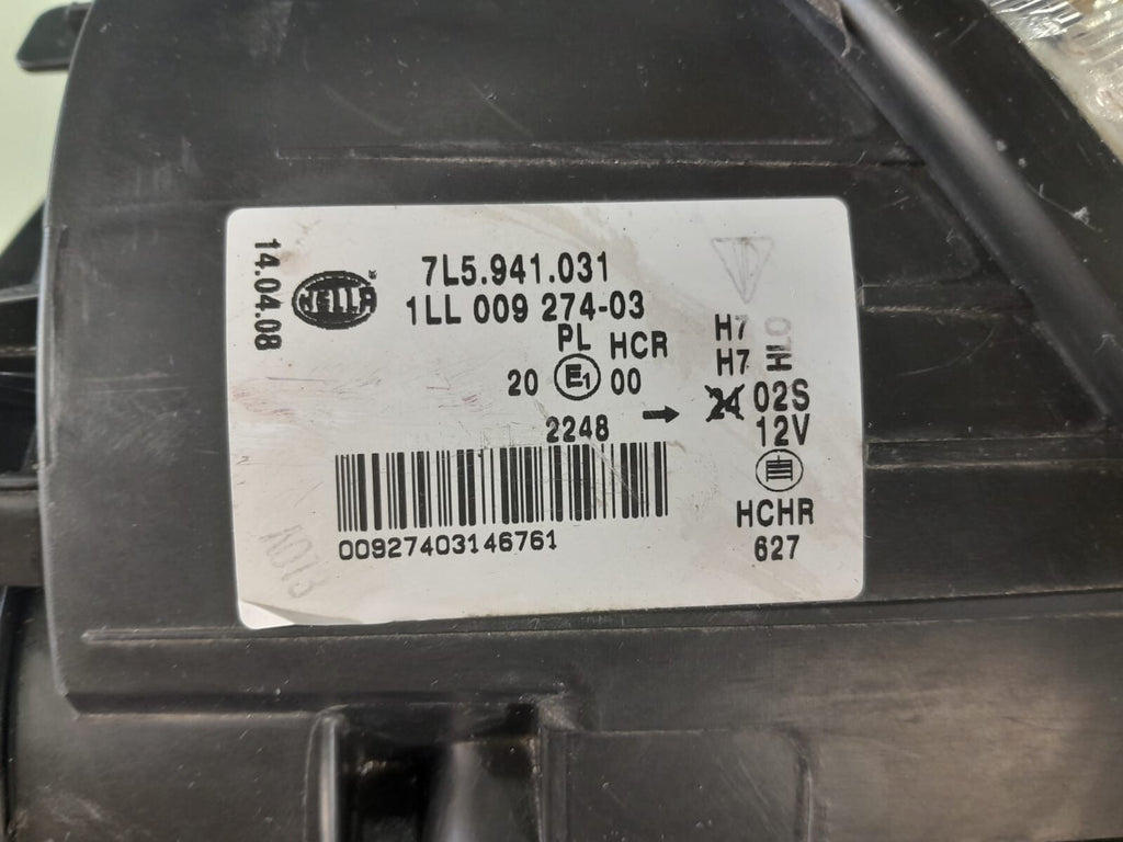 PORSCHE 957 CAYENNE GTS HEADLIGHT 2008 Passenger Side