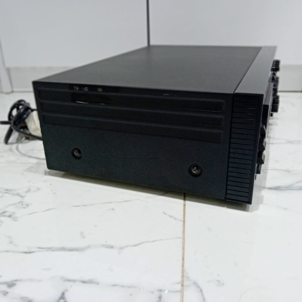 NAKAMICHI ZX-9 DISCRETE HEAD CASSETTE DECK