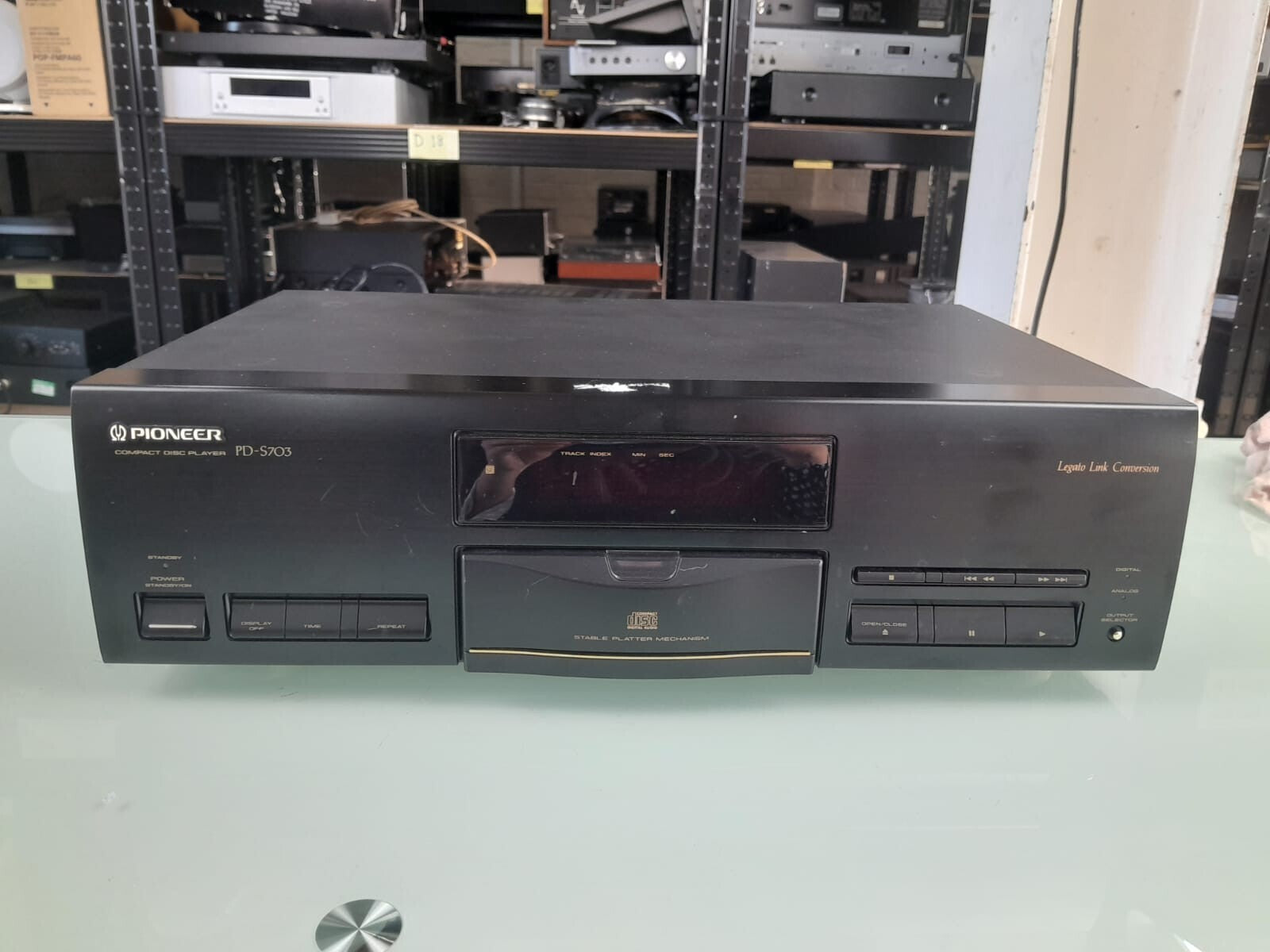 PIONEER PD S703 CD PLAYER