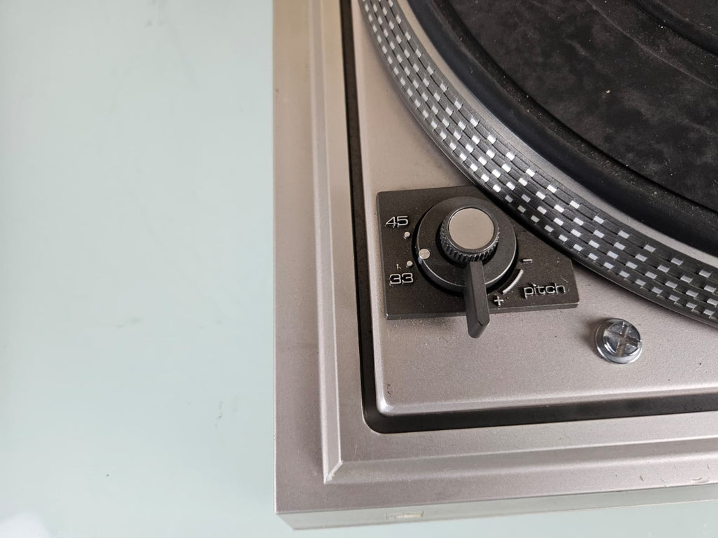 DUAL CS 505-1 TURNTABLE WITH ORTOFON CARTRIDGE