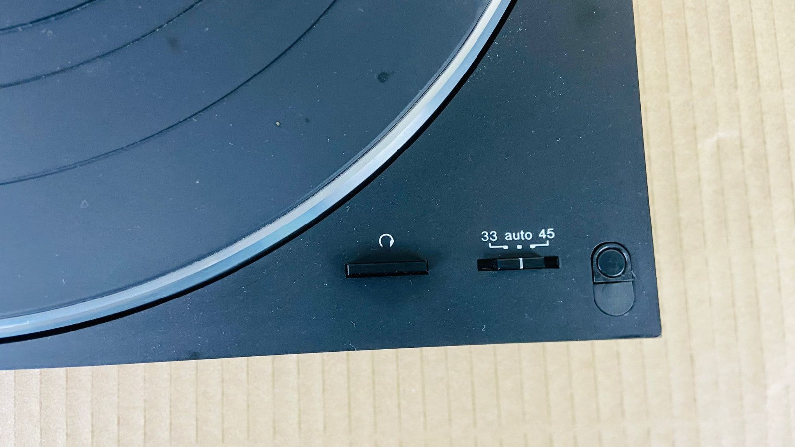 TECHNICS SL 10 QUARTZ DIRECT DRIVE AUTOMATIC TURNTABLE WITH SHURE M99E CARTRIDGE