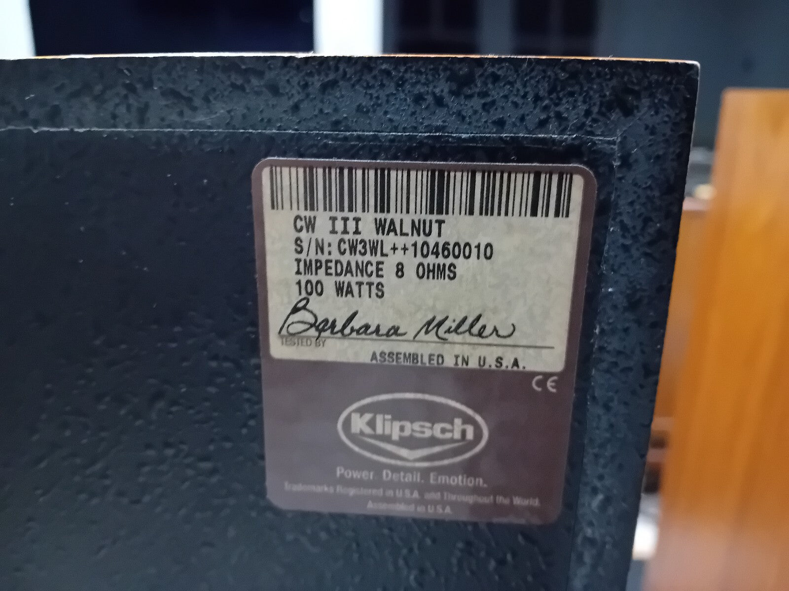 KLIPSCH CORNWAL III 3 WALNUT FLOOR STANDING SPEAKERS