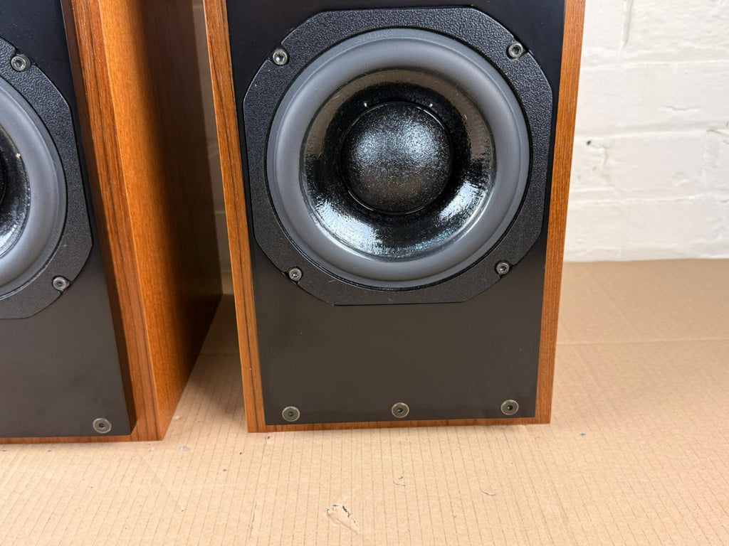 ATC SCM 20 PASSIVE STUDIO MONITORS SPEAKERS