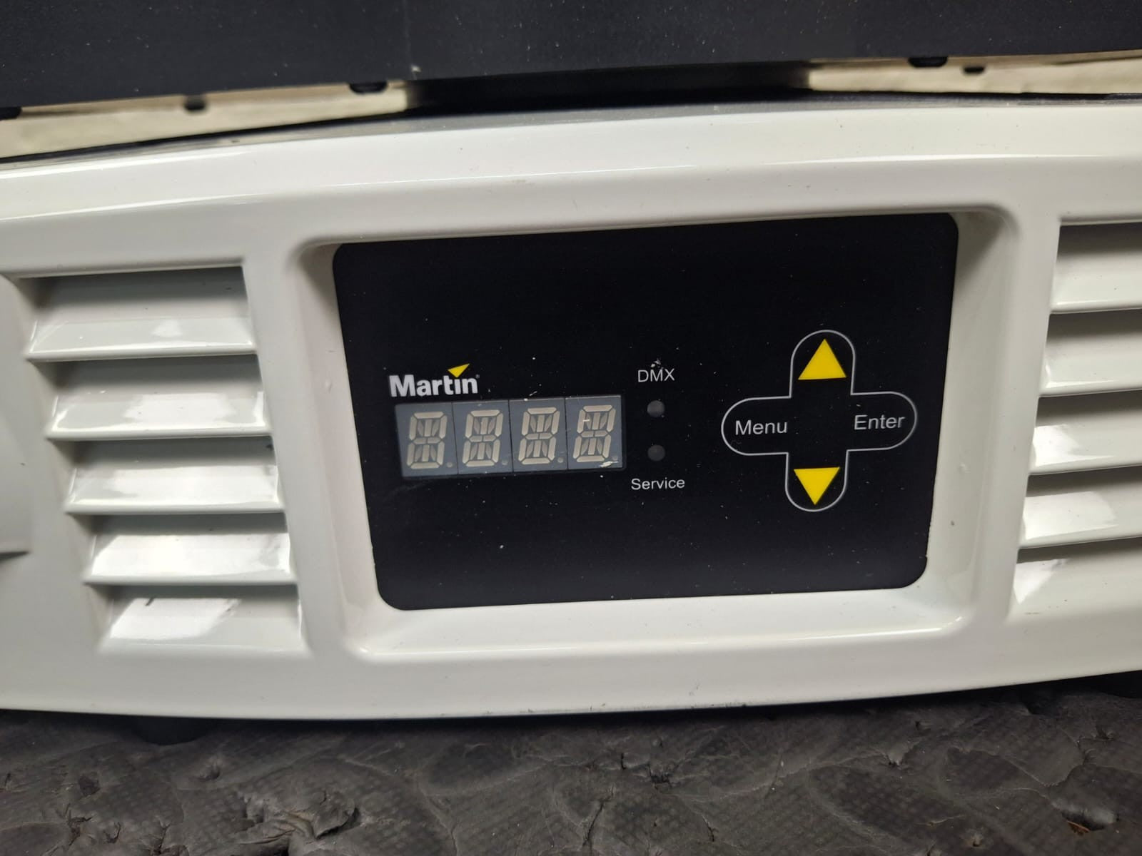 MARTIN MAC 350 ENTOUR MOVING INTELLIGENT LIGHT