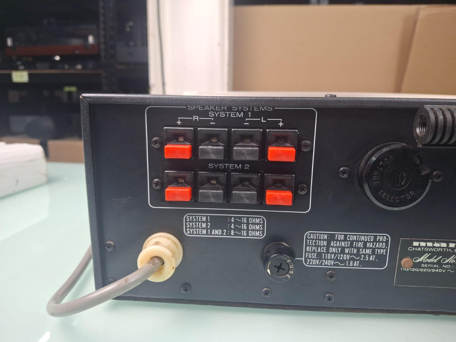 MARANTZ 1515L MW / LW / FM STEREO RECEIVER