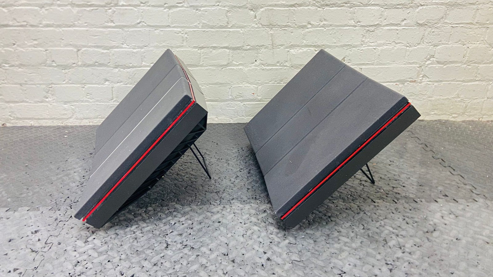 BANG & OLUFSEN B&O BEOVOX RL 60.2 SPEAKERS