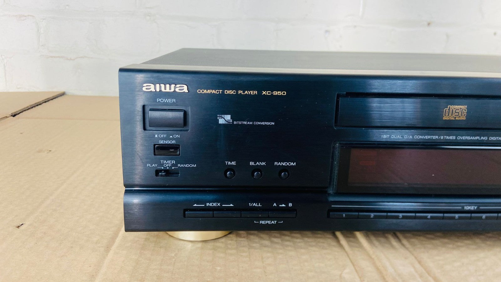 AIWA XC 950 CD PLAYER WITH REMOTE