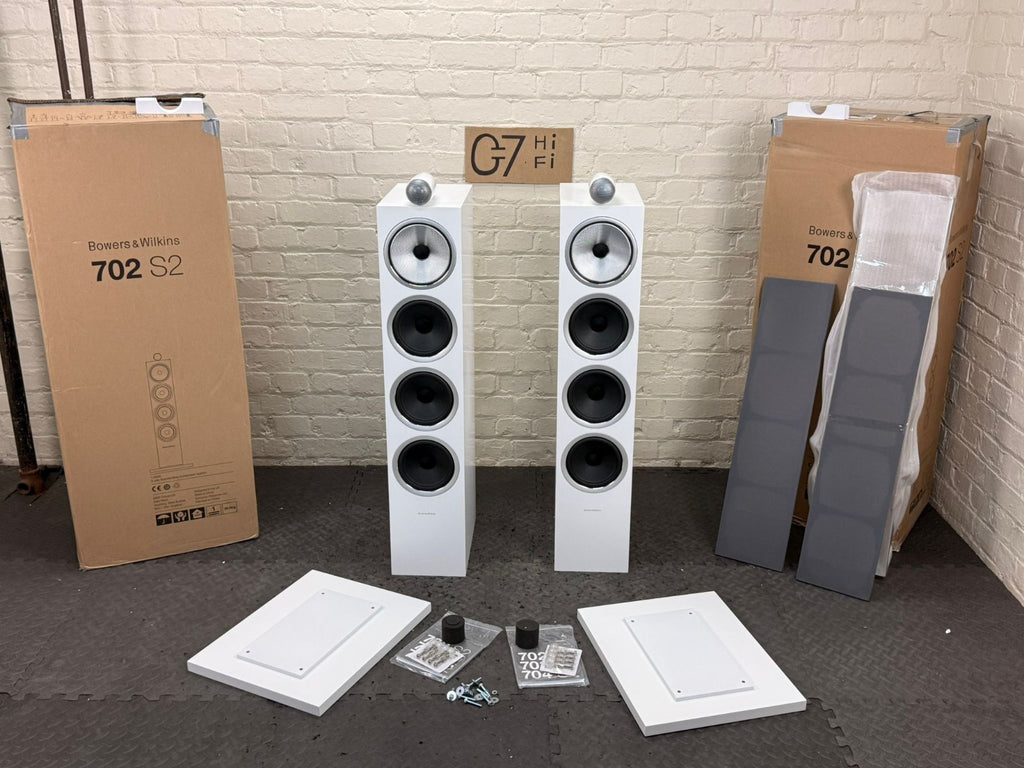 BOWERS & WILKINS B&W 702 S2 FLOOR STANDING SPEAKERS