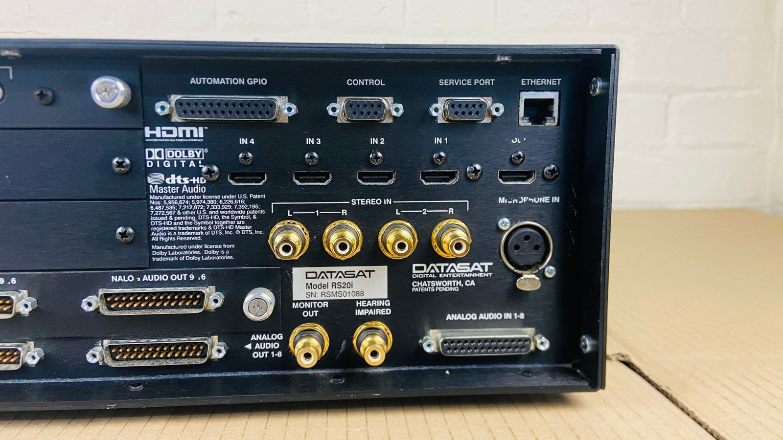 DATASAT RS20i 16-channel surround sound processor HOME CINEMA