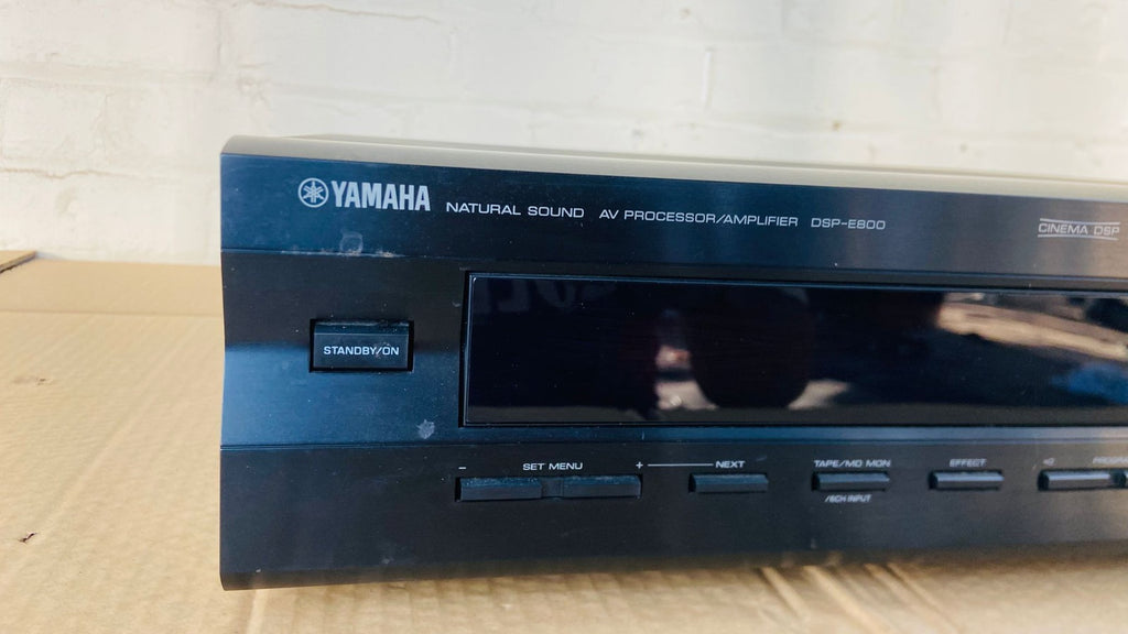YAMAHA DSP E800 NATURAL SOUND AV PROCESSOR / AMPLIFIER