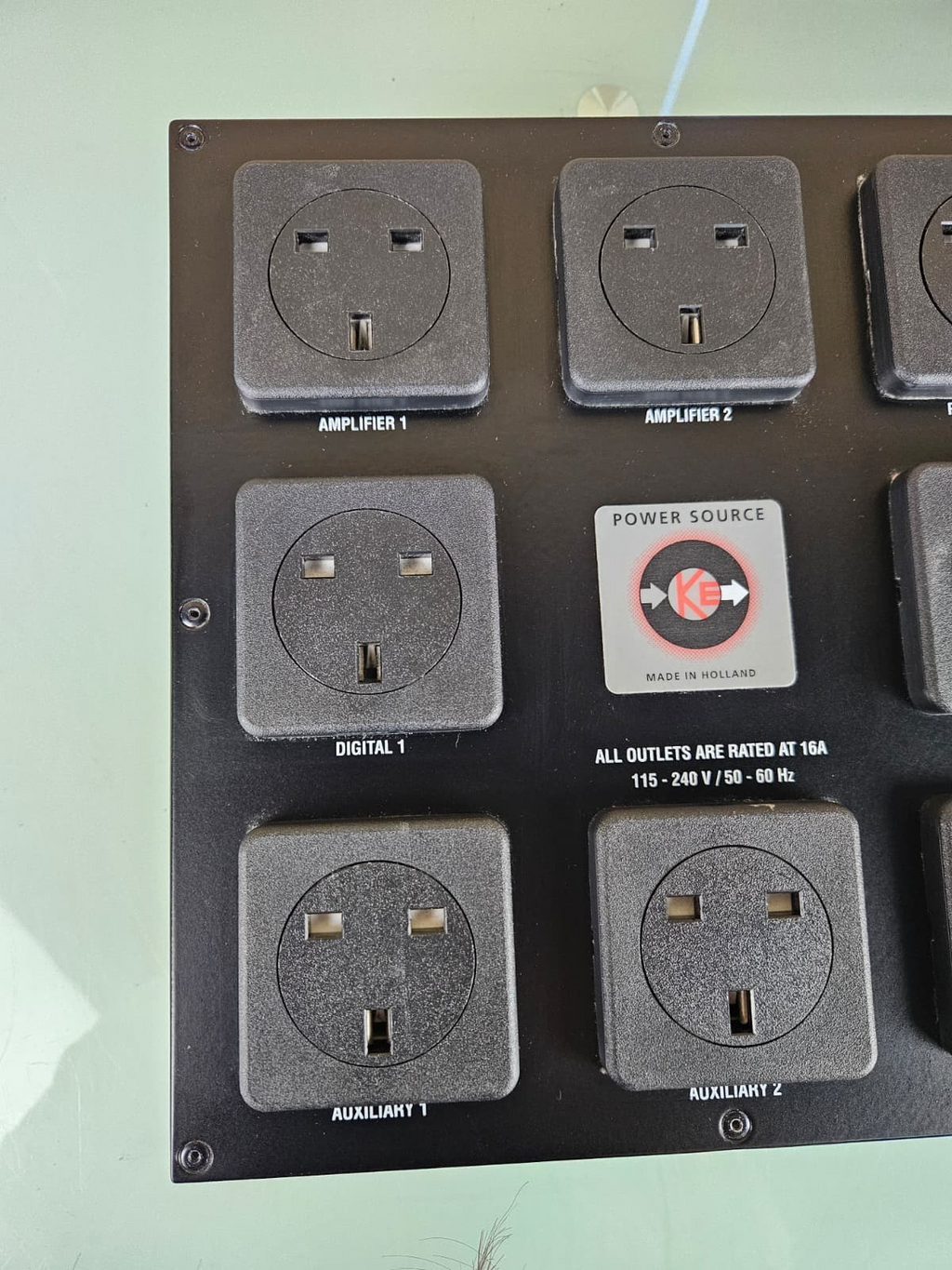 KEMP ELEKTRONIKS AMSTERDAM POWER SOURCE LINE CONDITIONER #002
