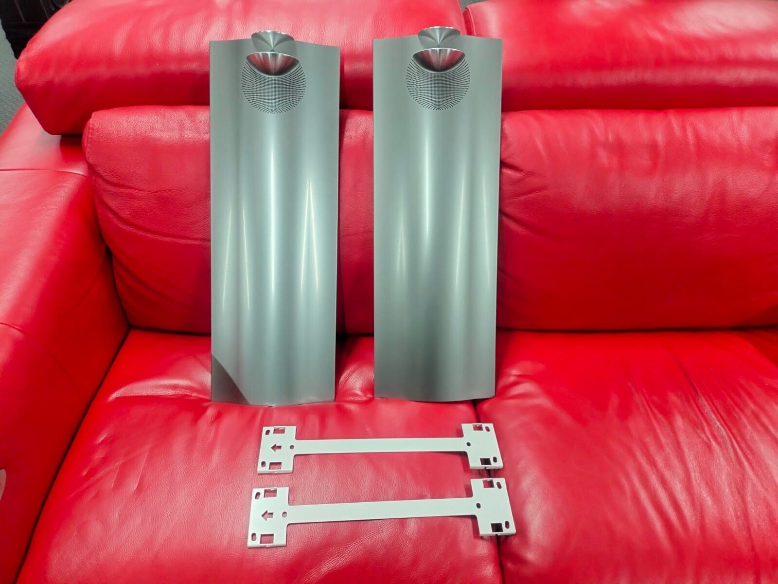 BANG & OLUFSEN B&O BEOLAB 12.2 TITANIUM SPEAKERS WITH WALL BRACKETS