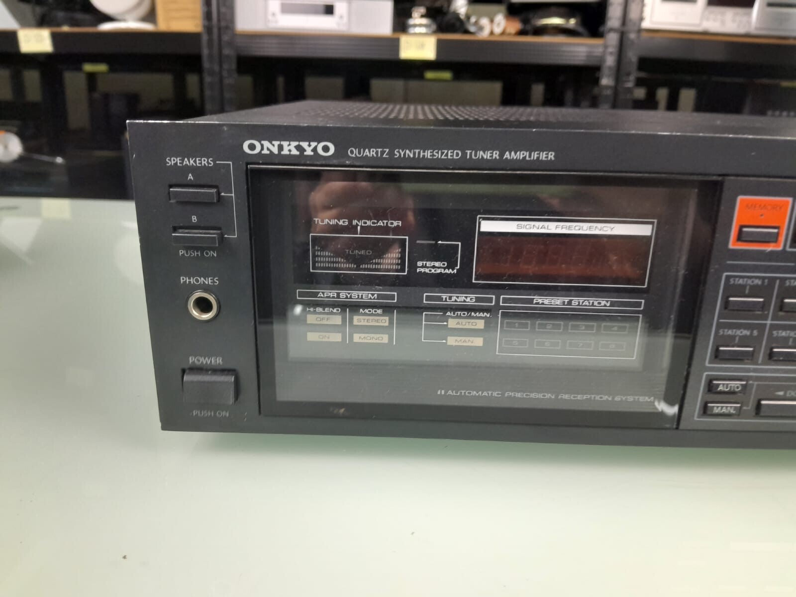 ONKYO TX 26 QUARTZ SYNTHESIZED TUNER AMPLIFIER
