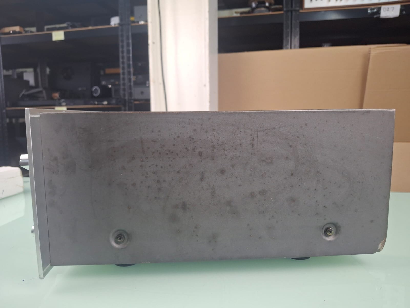 LEAK 3900A INTEGRATED STEREO AMPLIFIER