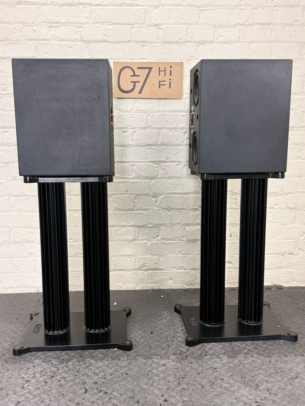 ACOUSTIC ENERGY AE2 SPEAKERS WITH STAND