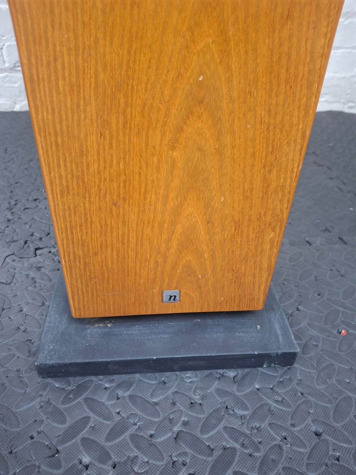NEAT ACOUSTICS ELITE FLOOR STANDING SPEAKERS
