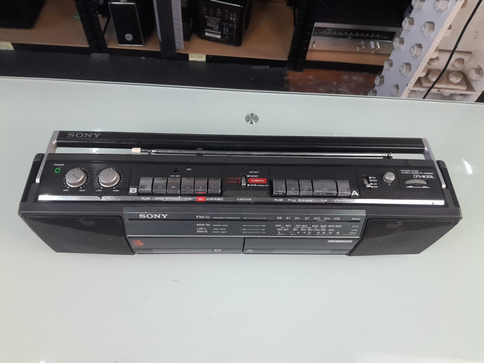 SONY CFS W30IL FM/MW/LW/SW STEREO CASSETTE RECORDER