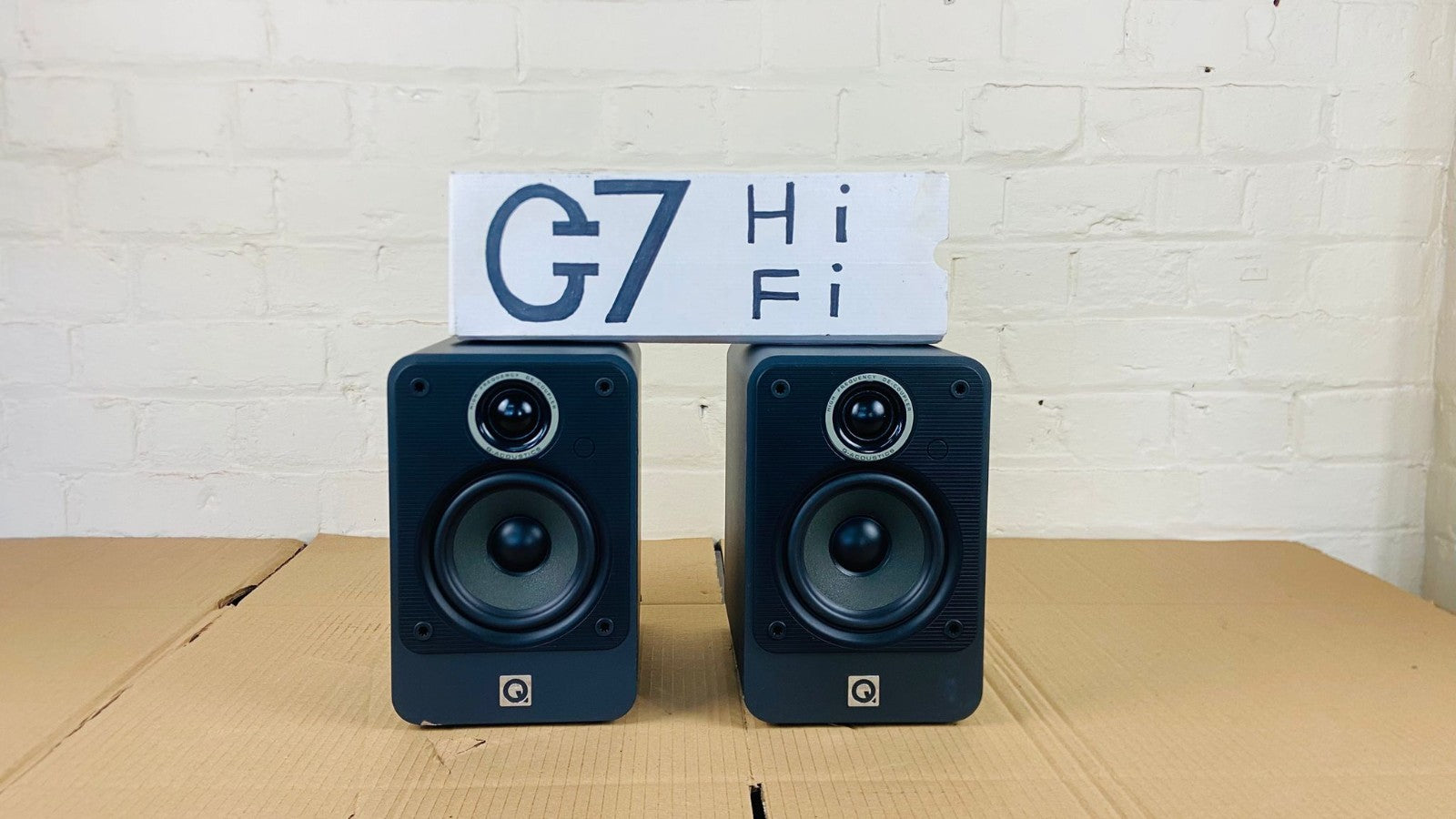 Q ACOUSTICS 2010i SPEAKERS