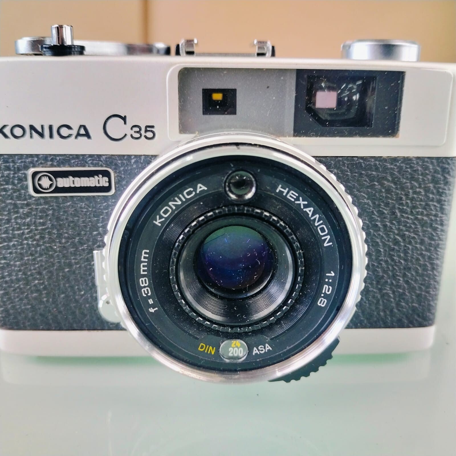 KONICA C35 RANGEFINDER CAMERA HEXANON F=38MM 1:2.8 LENS