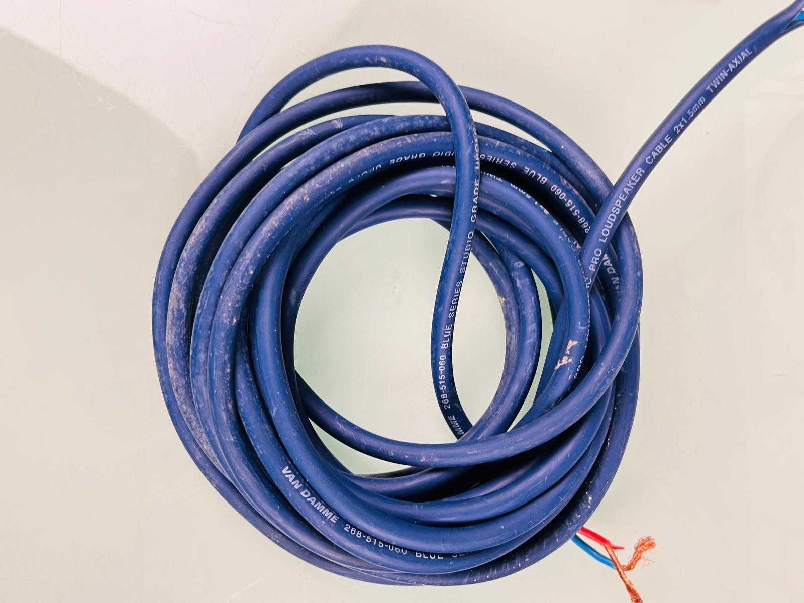 VAN DAMME BLUE SERIES STUDIO GRADE UPOFC CLASSIC PRO LOUDSPEAKER CABLES 2X1.5MM