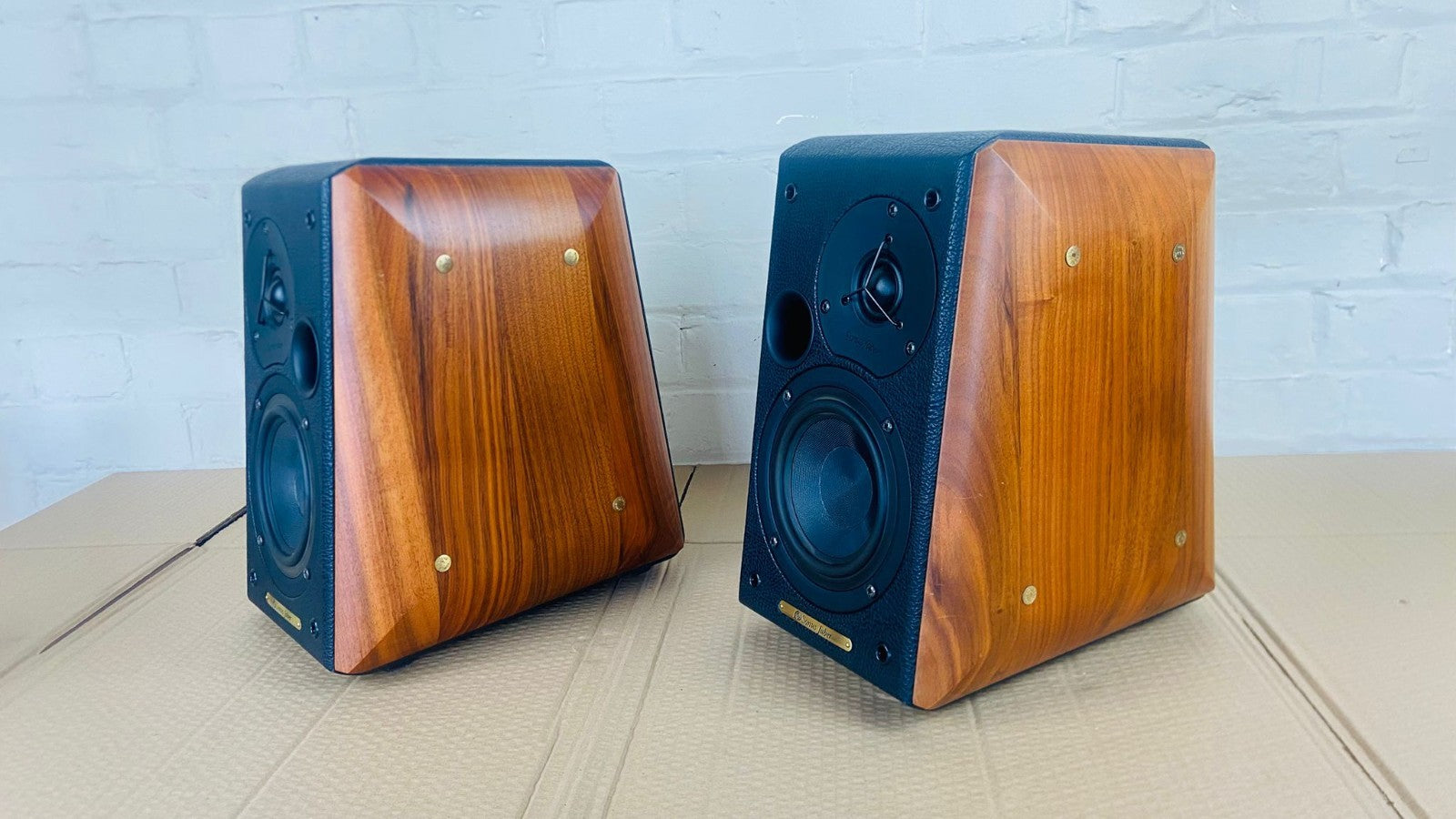 SONUS FABER CONCERTINO SPEAKERS