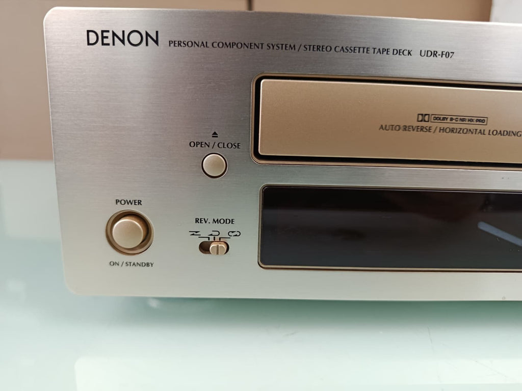 DENON UDR F07 STEREO CASSETTE TAPE DECK