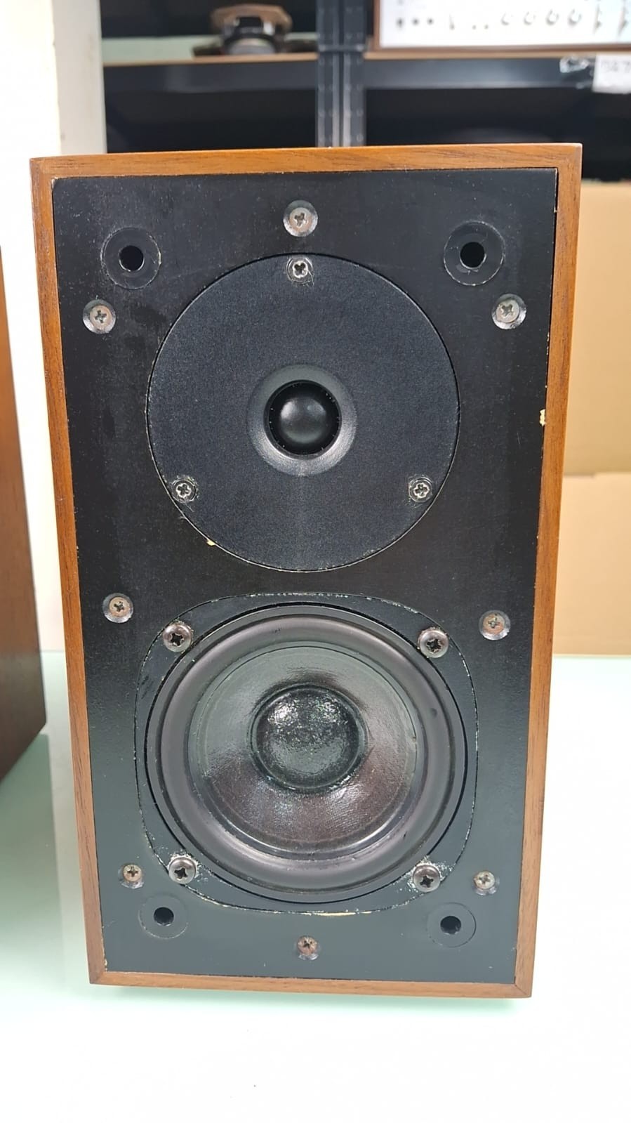 PROAC TABLETTE SPEAKERS