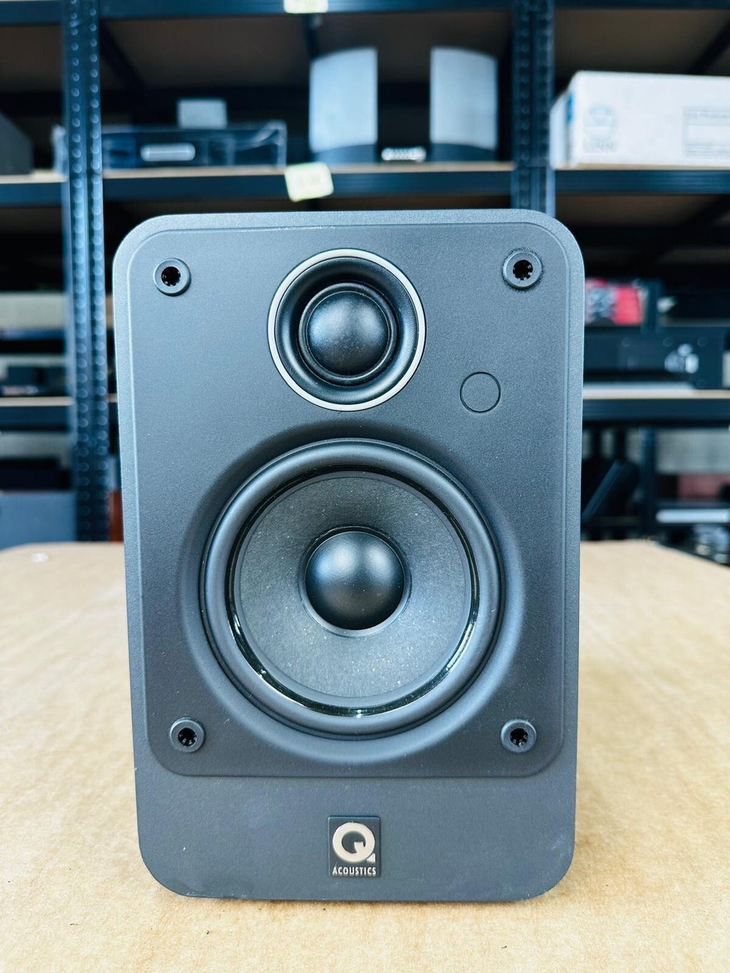 Q Acoustics 2010 Single Speaker With Wall Bracket