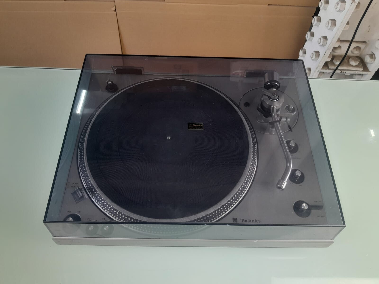 TECHNICS SL 1300 DIRECT DRIVE AUTOMATIC PLAYER SYSTEM TURNTABLE