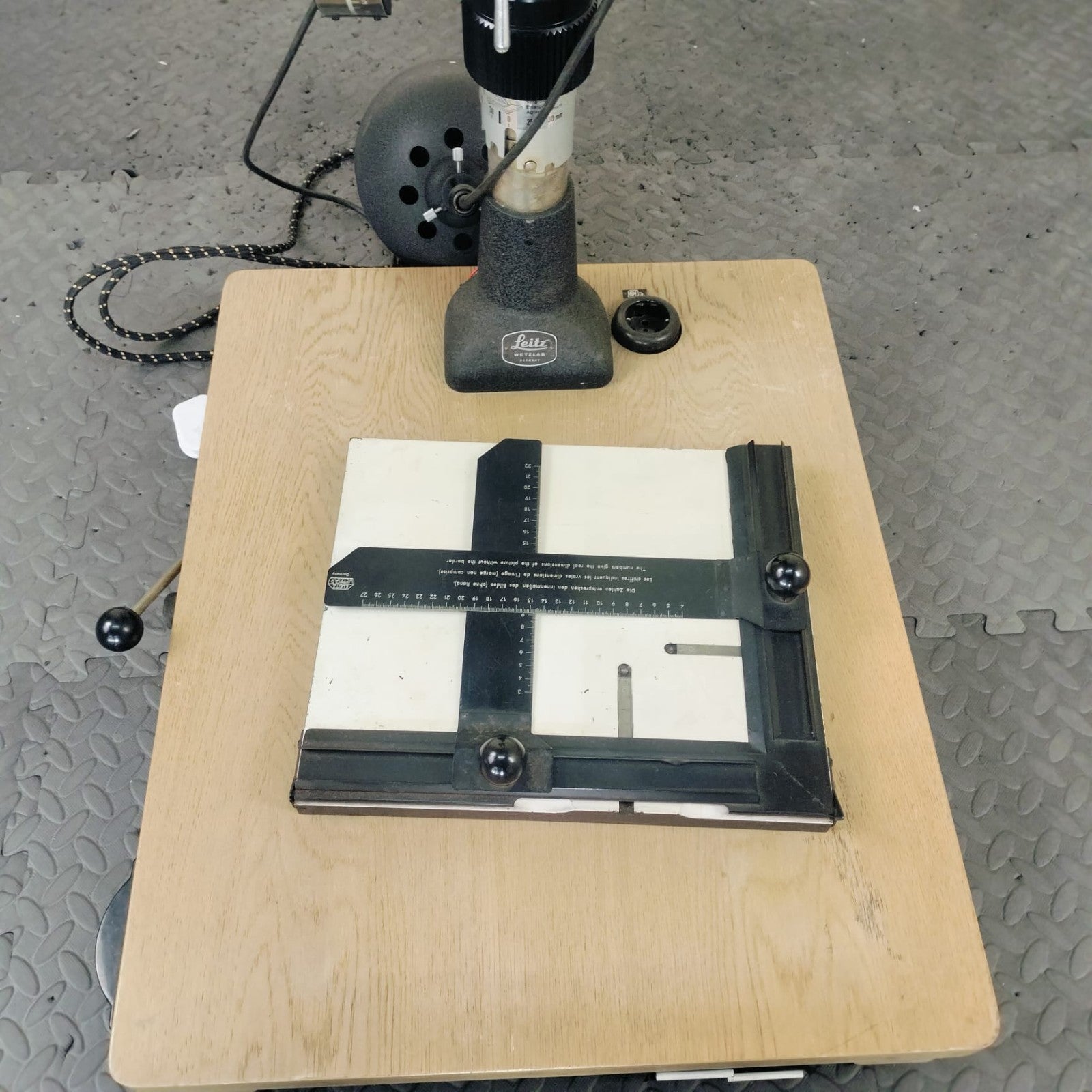 LEITZ FOCOMAT IIC DARKROOM ENLARGER LEICA PHOTOGRAPHY EQUIPMENT