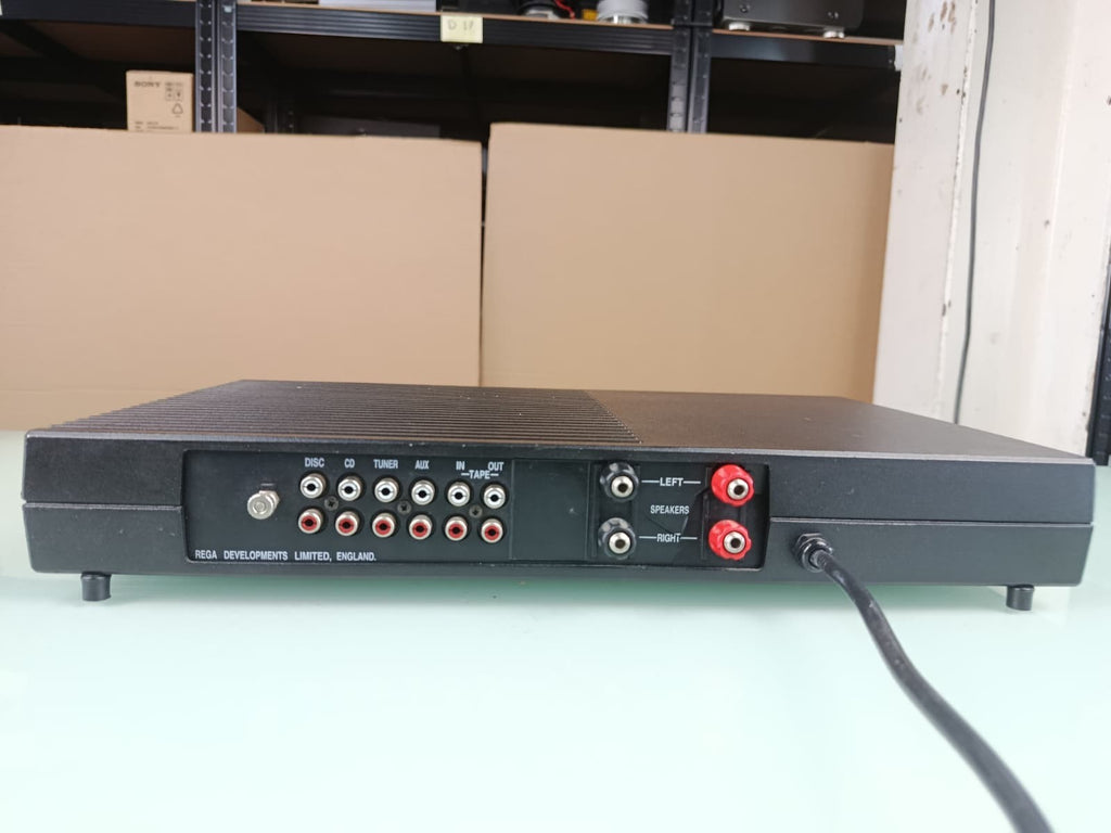 REGA ELEX AMPLIFIER