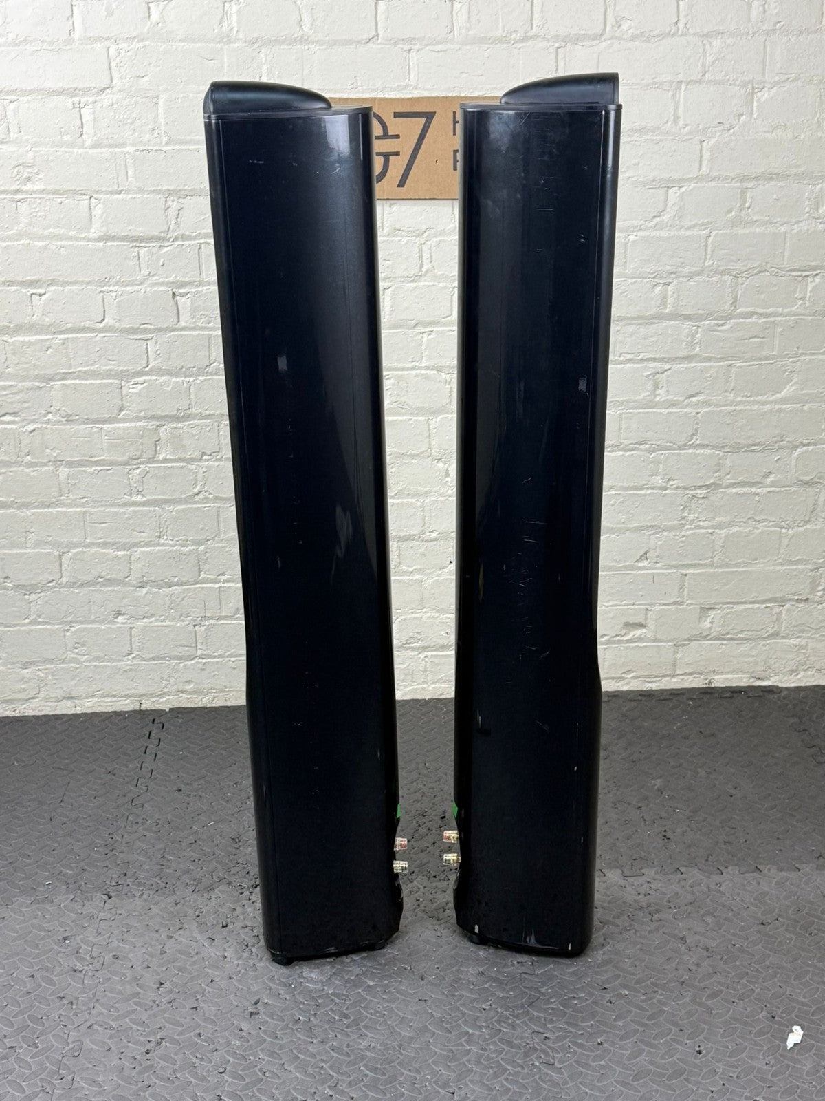 BOWERS & WILKINS B&W XT4 FLOOR STANDING SPEAKERS