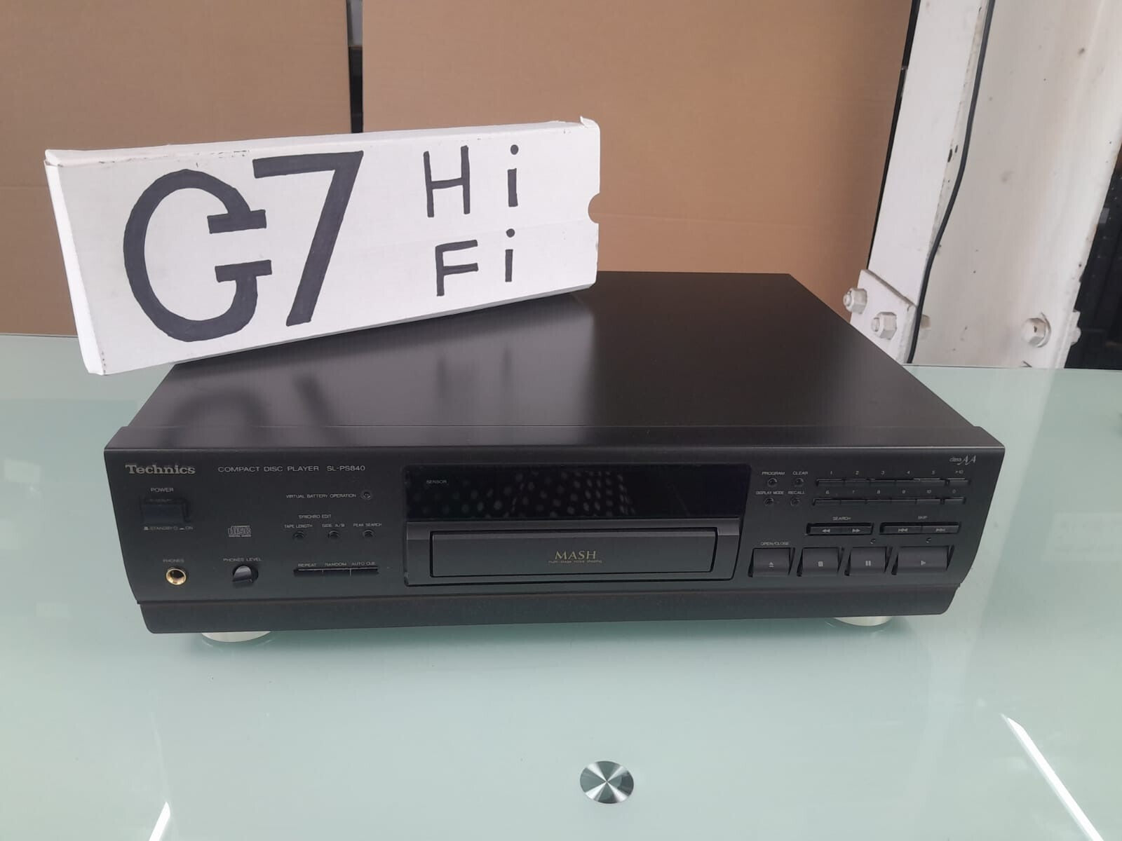 TECHNICS SL PS840 CD PLAYER
