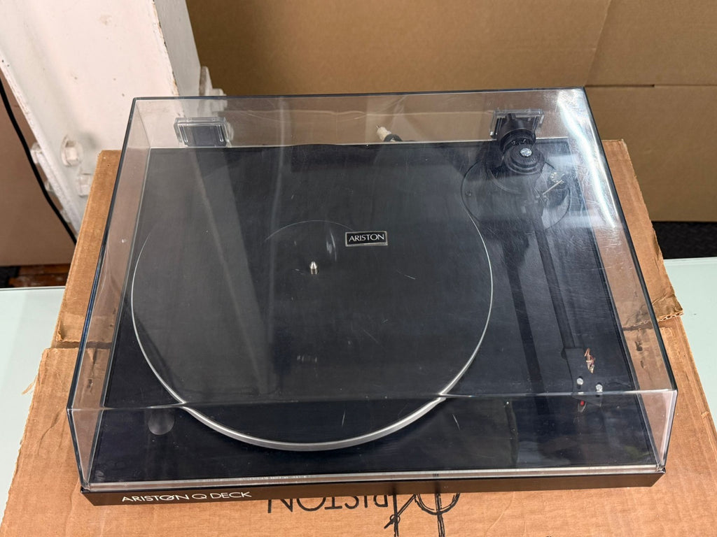 ARISTON Q DECK WITH ORTOFON CARTRIDGE TURNTABLE