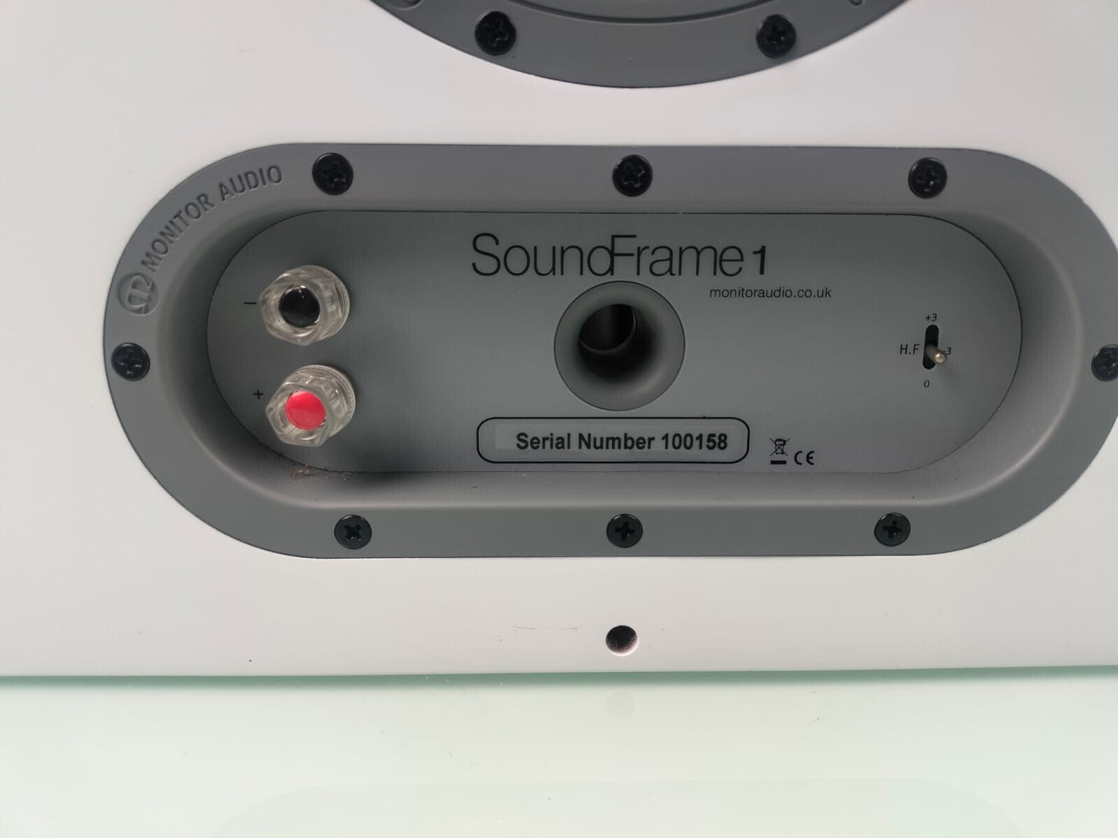 MONITOR AUDIO SOUNDFRAME 1 ON-WALL SPEAKER #002