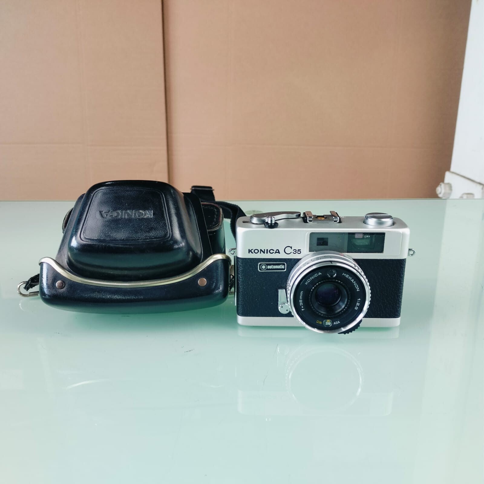 KONICA C35 RANGEFINDER CAMERA HEXANON F=38MM 1:2.8 LENS