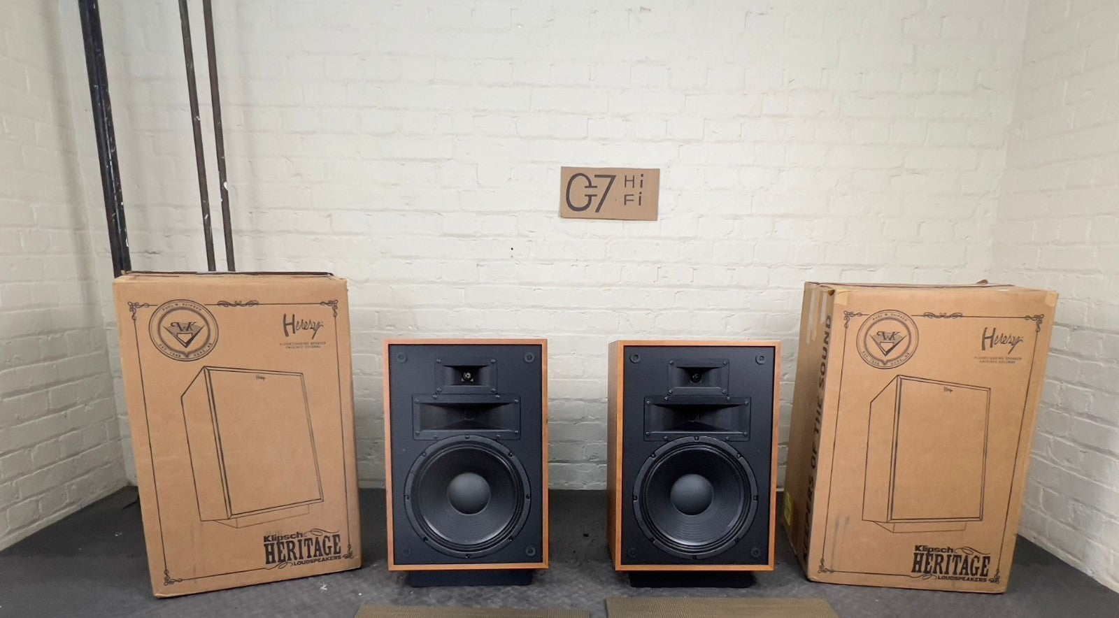 KLIPSCH HERESY IV NATURAL CHERRY FLOOR STANDING SPEAKERS