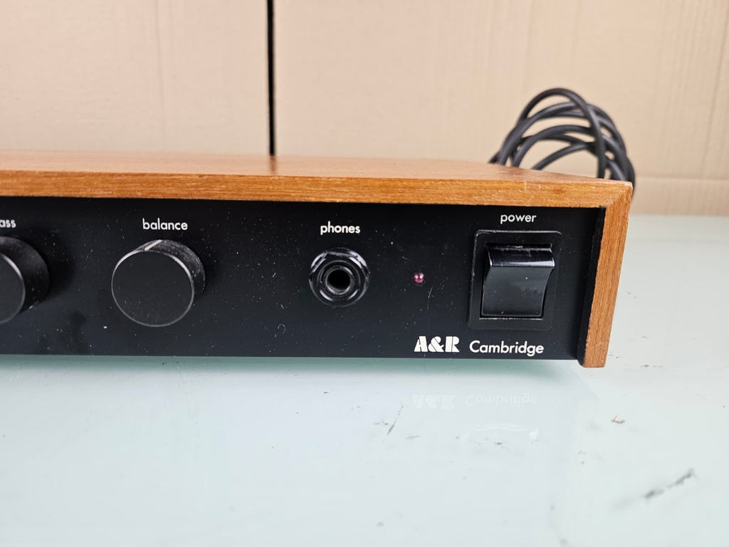 A&R CAMBRIDGE A60 ARCAM STEREO INTEGRATED AMPLIFIER