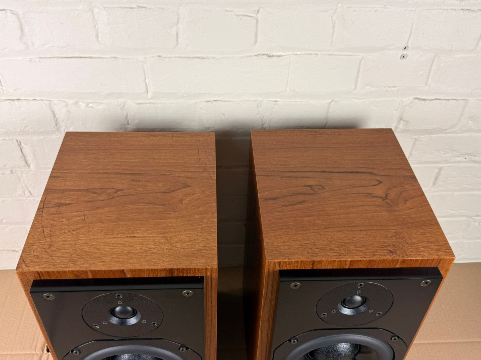 ATC SCM 20 PASSIVE STUDIO MONITORS SPEAKERS